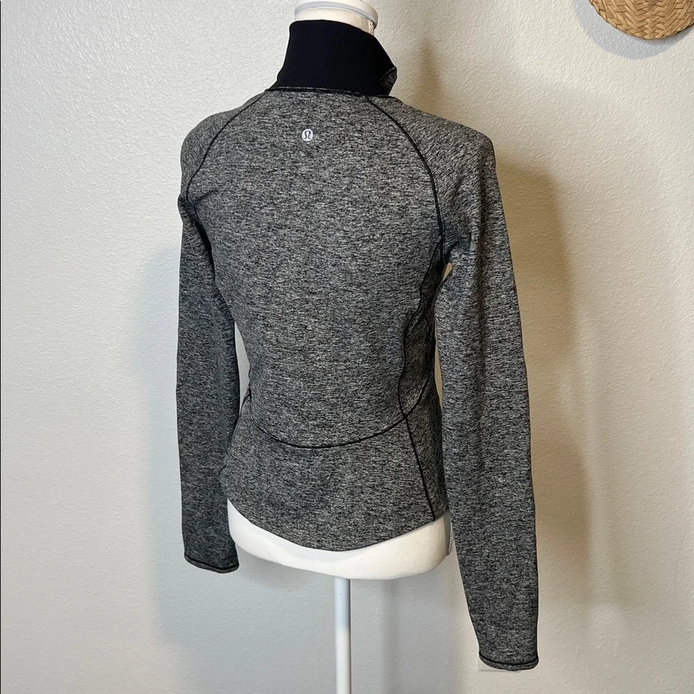 Lululemon Always Alert 1/2 Zip - Heathered Black - Size 6 - Picture 3 of 15